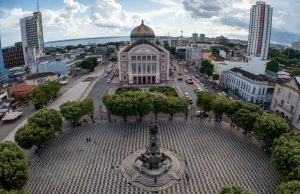 Largo de São Sebastião recebe transmissão da estreia do Brasil na Copa com shows gratuitosAmazonas Fan Fest reúne atrações musicais a partir das 15h, no sábado (13/06). Largo de São Sebastião recebe transmissão da estreia do Brasil na Copa com shows gratuitos