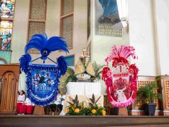 Festival de Parintins 2026: Missa tradicional reúne Caprichoso e Garantido em momento de união antes da disputa na arena Festival de Parintins 2026: Missa tradicional reúne Caprichoso e Garantido em momento de união antes da disputa na arena
