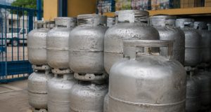 Pesquisa do Procon aponta aumento no preço do gás de cozinha em Manaus Pesquisa do Procon aponta aumento no preço do gás de cozinha em Manaus