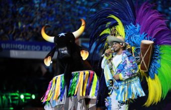 Festival de Parintins 2026: Boi Caprichoso encerra apresentações destacando cultura, memória e tradições da Região Norte Festival de Parintins 2026: Boi Caprichoso encerra apresentações destacando cultura, memória e tradições da Região Norte