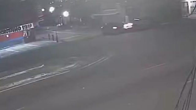 Duas pessoas morrem em acidente envolvendo viatura da Rocam na Zona Leste de Manaus; vídeo mostra colisão