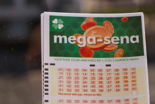 Mega-Sena acumula novamente e prêmio principal vai para R$ 45 milhões Mega-Sena acumula novamente e prêmio principal vai para R$ 45 milhões