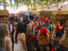 Mostra de Artesanato e Economia Solidária bate recorde histórico e movimenta R$ 2,85 milhões durante o Festival de Parintins Mostra de Artesanato e Economia Solidária bate recorde histórico e movimenta R$ 2,85 milhões durante o Festival de Parintins