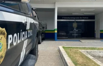 Homem é preso em Manaus suspeito de vender o mesmo carro para dezenas de vítimas e causar prejuízo de R$ 1 milhão Homem é preso em Manaus suspeito de vender o mesmo carro para dezenas de vítimas e causar prejuízo de R$ 1 milhão