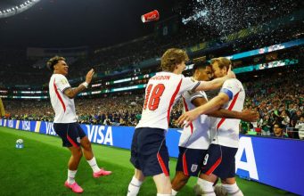 Com um a menos, Inglaterra derruba México no Azteca e segue na Copa Com um a menos, Inglaterra derruba México no Azteca e segue na Copa