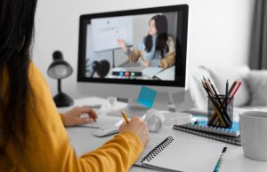 CIEE oferece 53 cursos gratuitos com certificado durante as férias de julho; saiba como participarPlataforma Saber Virtual disponibiliza capacitações on-line para estudantes que desejam desenvolver habilidades e aumentar as chances no mercado de trabalho. CIEE oferece 53 cursos gratuitos com certificado durante as férias de julho; saiba como participar