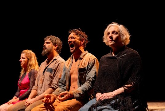Premiado no Brasil e no exterior, espetáculo “Tom na Fazenda” abre nesta terça-feira a 2ª Mostra de Teatro Águas de Manaus Premiado no Brasil e no exterior, espetáculo “Tom na Fazenda” abre nesta terça-feira a 2ª Mostra de Teatro Águas de Manaus